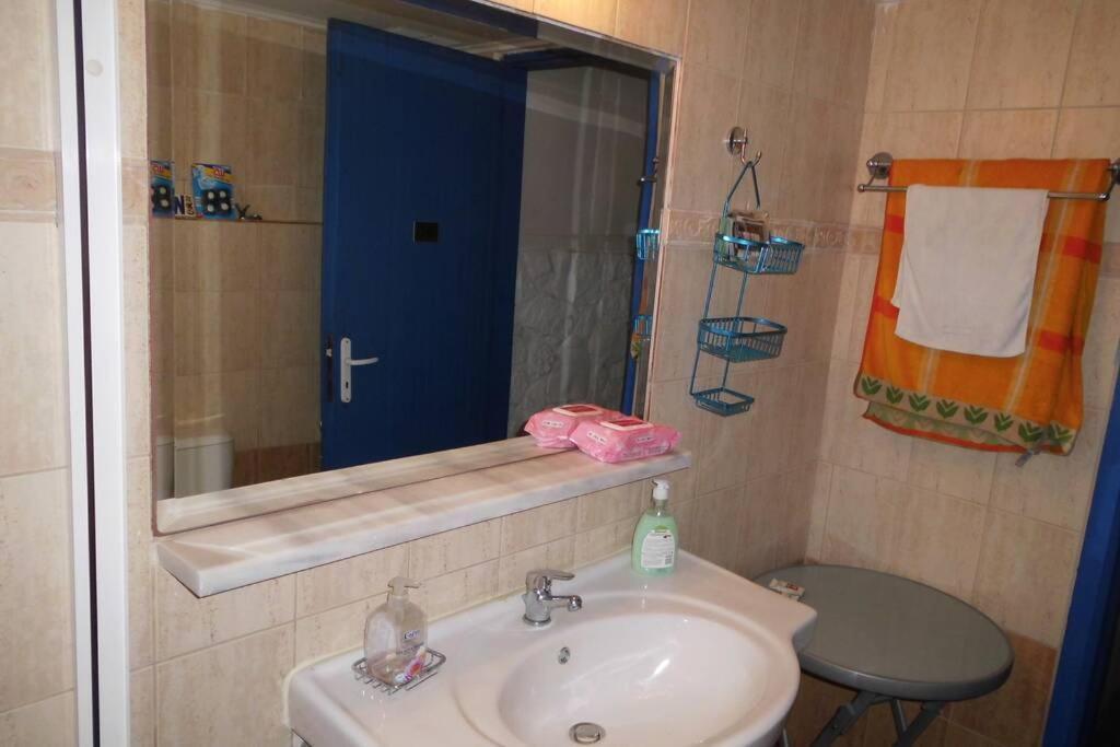Ferienwohnung Παραλια Γαυρίου Gavrio Exterior foto